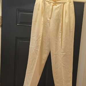Elegant Women's Cream Pants